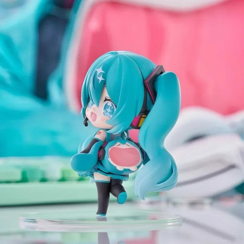 Figurka Chibi Hatsune Miku [Ul – Desk Setup With Tv recenzja i cena