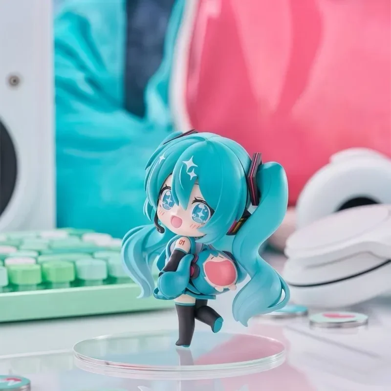 Figurka Chibi Hatsune Miku [Ul – Desk Setup With Tv recenzja i cena